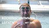 Schwimm-Special: Rückenschwimmen lernen mit Toni Embacher