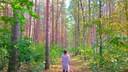 FITBOOK-Autorin beim Waldbaden