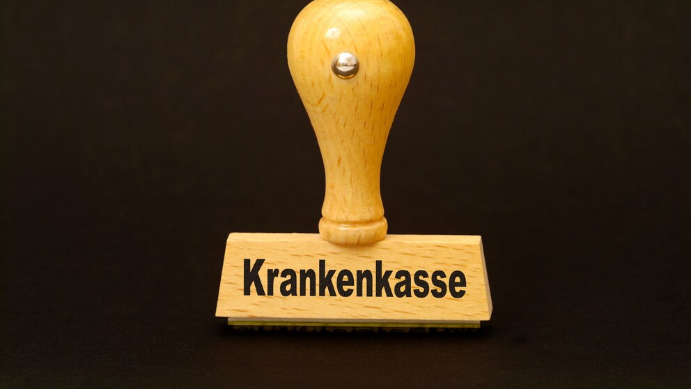 Stempel mit Krankenkasse drauf