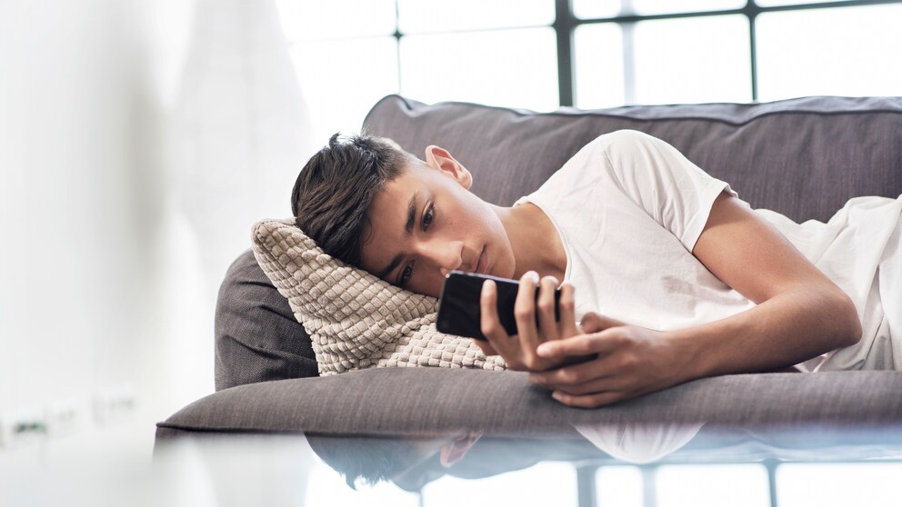 Jugendlicher Smartphone