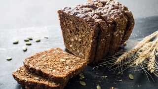 Eiweißbrot in Scheiben