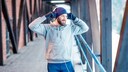 Mann beim Lauftraining