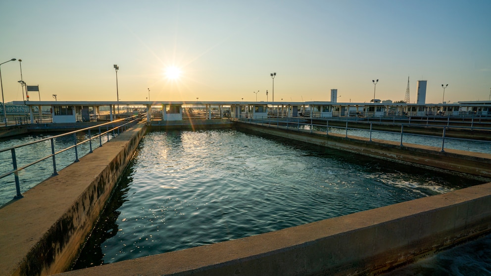 Nachgewiesen: Im Abwasser fanden italienische Forscher Corona-Viren aus Dezember