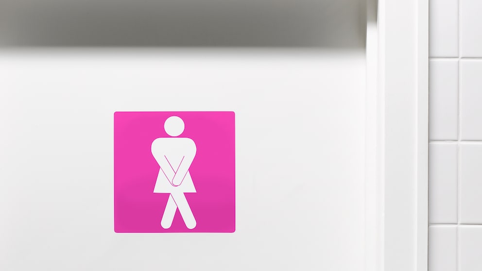 Toilettenschild: Menschen mit Inkontinenz können den Harndrang oft nicht mehr halten