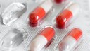 Sollte man die Antibiotika-Packung zu Ende nehmen?
