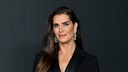 Schauspielerin Brooke Shields ist mit 55 Jahren in Top-Form. Im Gespräch mit einem US-Magazin verriet sie nun Details zu ihrer Trainingsroutine.