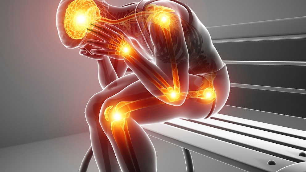 Schmerzen und Erschöpfung gehören zu den Symptomen von Fibromyalgie