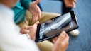 ePA: Arzt mit elektronischer Patientenakte