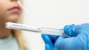 Gefahr von Verletzungen durch Corona-Schnelltests