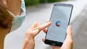 Neue Erkenntnisse: Die Corona-Warn-App des Bundes wird mit neuen Funktionen zur Pandemiebekämpfung ausgebaut.