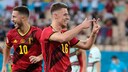 Thorgan Hazard (r.) beim Jubel &uuml;ber seinen Treffer gegen Portugal