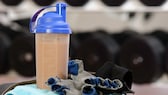 Symbolbild Protein Shake im Fitnessstudio