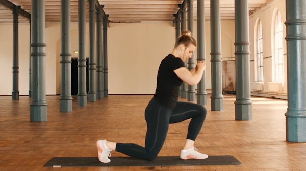 Reverse Lunges