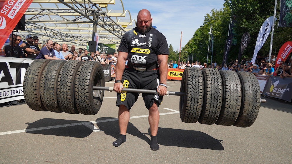 Strongman Dennis Kohlruss