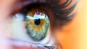 netzhaut biologisches alter: Close-up eines Auges