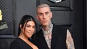 travis barker bauchspeicheldrüsenentzündung: Kourtney Kardashian und Travis Barker