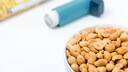 Eine Erdnussallergie kann im Urlaub zu einer Herausforderung werden