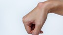 Ganglion: &Uuml;berbein am Handgelenk