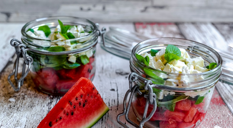 Feldsalat mit Feta und Melonen