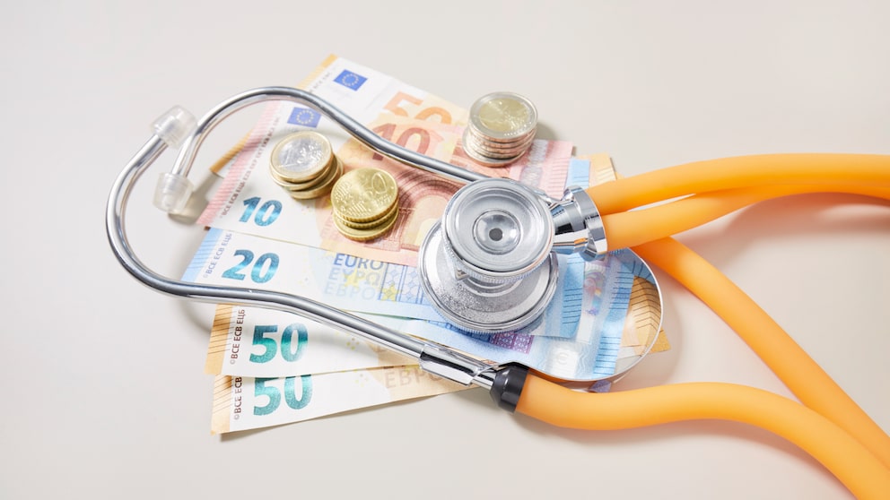 krankenkasse teurer: Symbolbild für Kosten