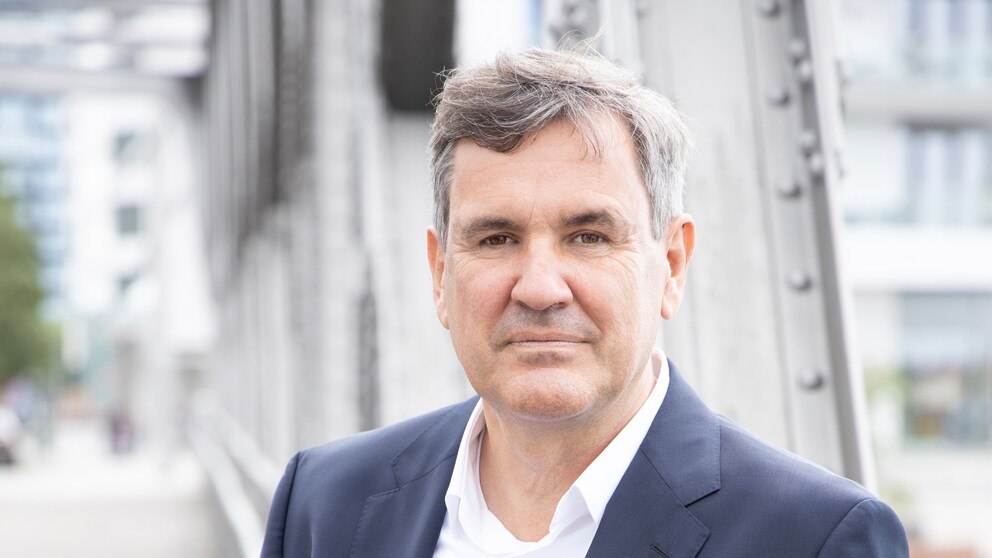 Führender Deutscher Onkologe Dr. med. Rainer Lipp kritisiert Krebstherapien in stationärer Versorgung