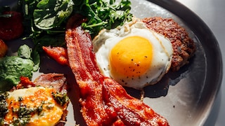 Ketogene Ernährung: Für eine Keto-Diät geeignetes Frühstück