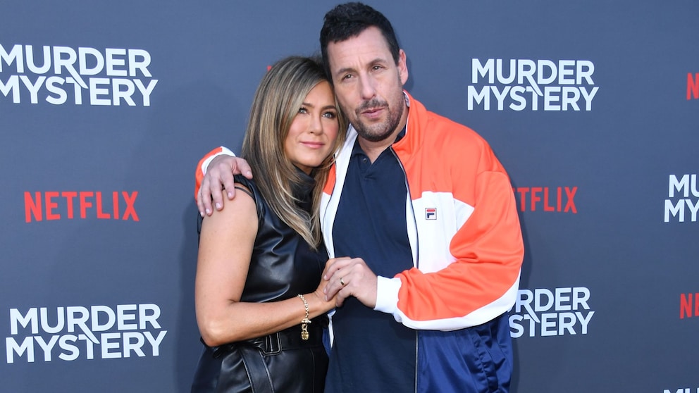 jennifer aniston adam sander ernährung: Jennifer Aniston und Adam Sandler bei einer Filmpremiere