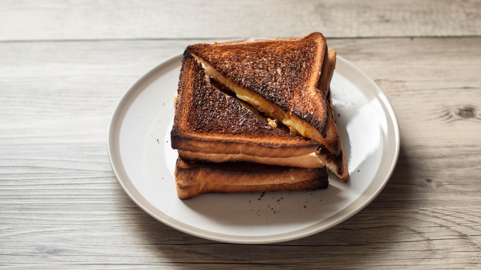 verbrannter toast krebserregend: sehr dunkel getoastetes Toast