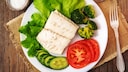 Low-FODMAP-Diät reizdarm: Teller mit Essen