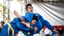 Die gesprungene Beinschere um den Hals des Gegners geh&ouml;rt zu den spektakul&auml;rsten Techniken des Vovinam