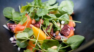 Das gesündeste Lebensmittel: Brunnenkresse auf Salat