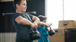 Ist Krafttraining für Kinder und Jugendliche schädlich?