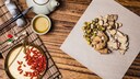 Für den Aufguss wird die Astragalus-Wurzel in Scheiben geschnitten