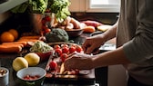 Das Konzept des Clean Eating umfasst eine Ernährung mit frischen, unverarbeiteten Lebensmitteln