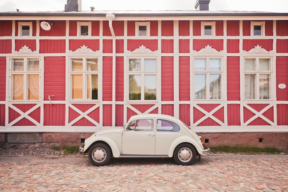 Die bunten Holzhäuser in der Altstadt von Rauma eignen sich prima als Fotomotive.