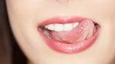 Paradontologe erklärt, wie man seine Mundflora verbessern kann