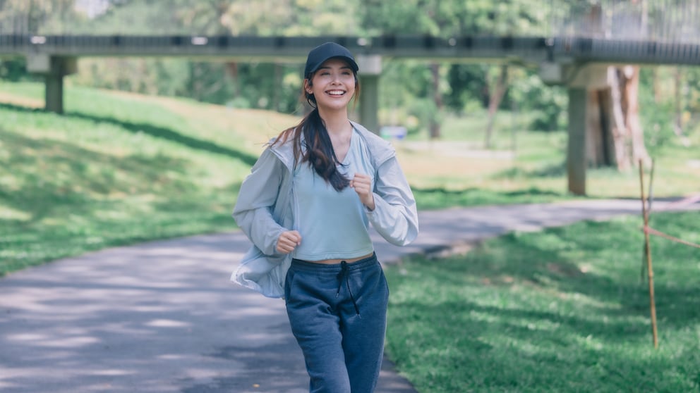 Der Trend aus Japan – Slow Jogging legt den Fokus auf Fortbewegung mit kleinen Schritten.