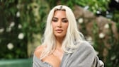 Kim Kardashian makellos wie man sie kennt - doch auch sie hat mit einem kleinen Schönheitsmakel zu kämpfen