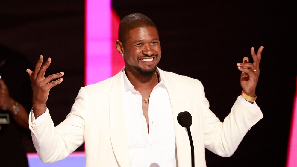 Der Musiker Usher bei der Verleihung des BET Awards 2024, bei der er für sein Lebenswerk ausgezeichnet wurde