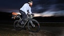 Jonas Deichmann auf dem Fahrrad