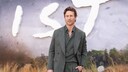 Glen Powell setzt bei seinem Workout auf das Split-Prinzip, wie sein Trainer verrät