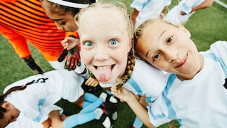 Bewegung ist auch für Kinder wichtig. Aber wie und wann sollten Kinder Sport machen?