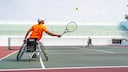 Rollstuhltennis zeichnet sich durch die Fähigkeit aus, schnell und dynamisch zu sein.