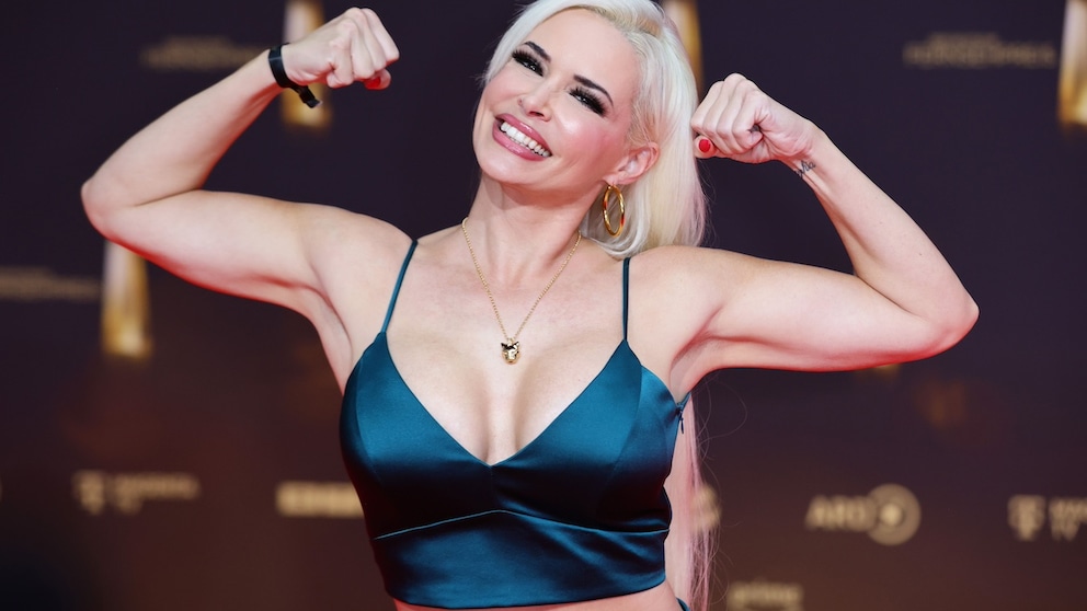 Dank fleißigem Training ist Daniela Katzenberger jetzt superfit