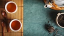Teekanne mit Hojicha Tee