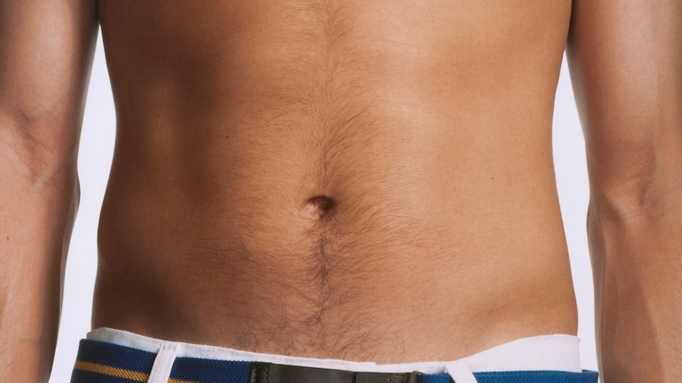 Studie bringt Bauchfett mit Osteoporose in Zusammenhang