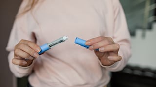 Anwendungsgebiete GLP-1-Rezeptor-Agonisten; Frau mit Semaglutid