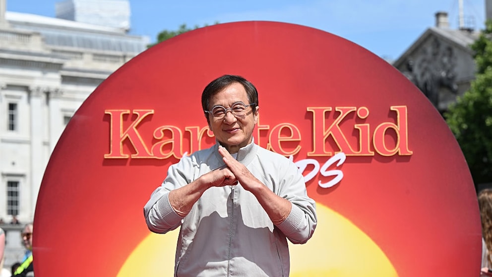 Jackie Chan auf einer Premiere für „Karate Kid: Legends“