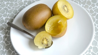 In einer Studie hatte der Verzehr von 2 Kiwis pro Tag Auswirkungen auf die Müdigkeit, die Aktivität und Energie sowie Depressionen
