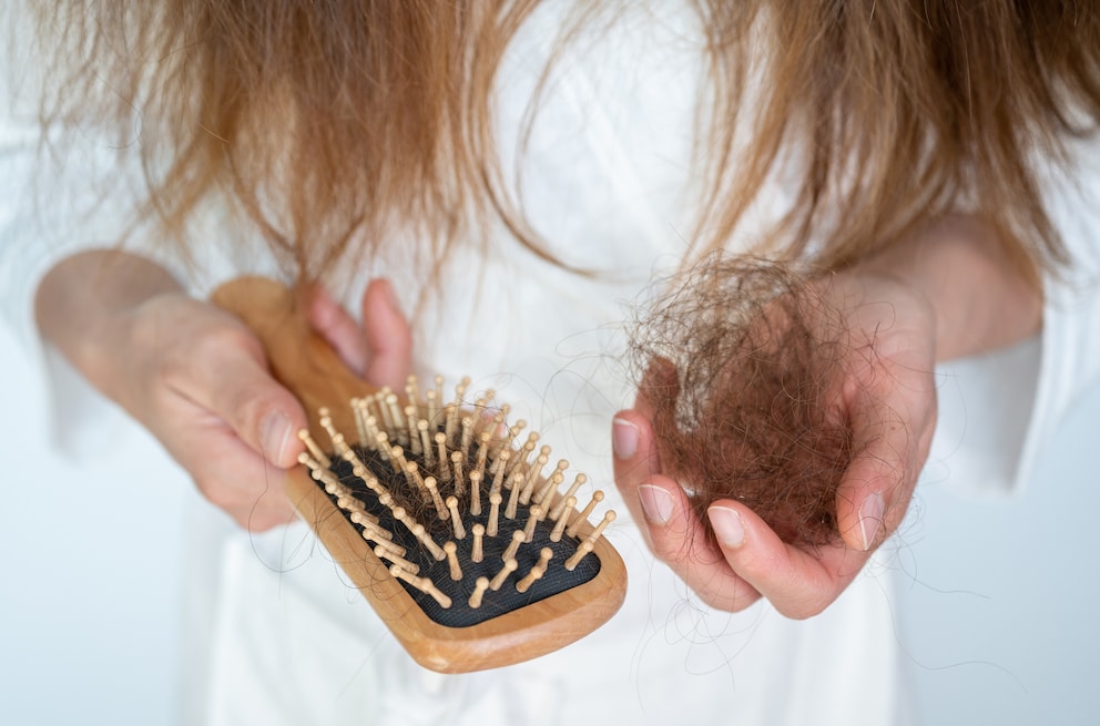 Haarausfall und brüchige Nägel? Vitamin-B12-Mangel könnte der Grund sein